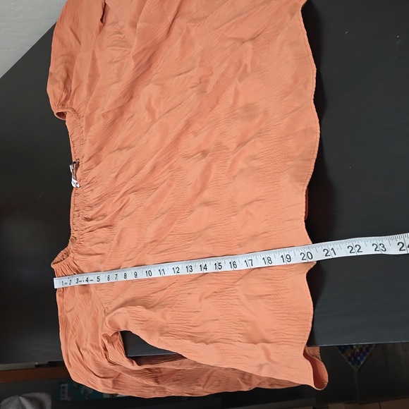 Elizabeth And James Coral Jacquard Flare Sleeve Off The Shoulder Blouse Size XS - Picture 15 of 15